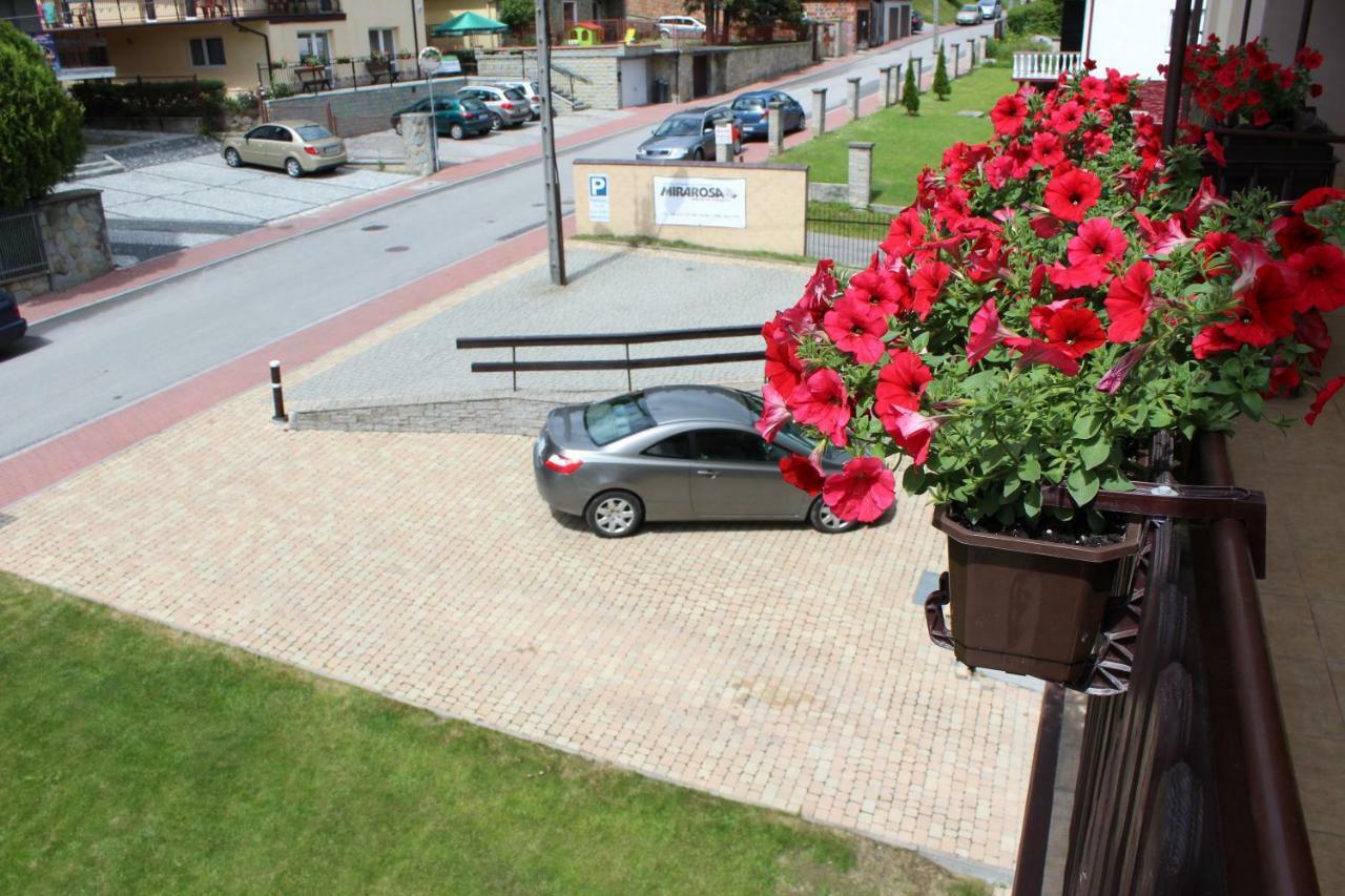 Mirarosa Hotel Криница-Здруй Екстериор снимка